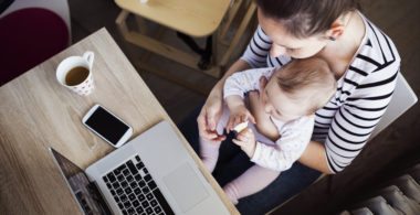 A Woman's Legal Rights to Maternity Leave and Benefits